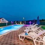 Five-bedroom In Kaštel Novi